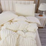 Rebrasti pliš bračni kompleti